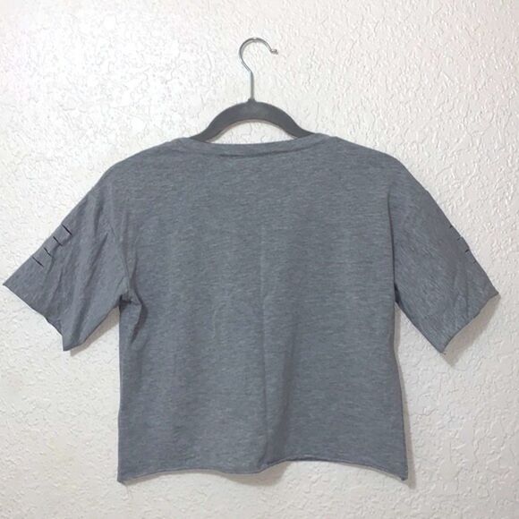 Gray SHEIN crop top - Picture 2 of 16